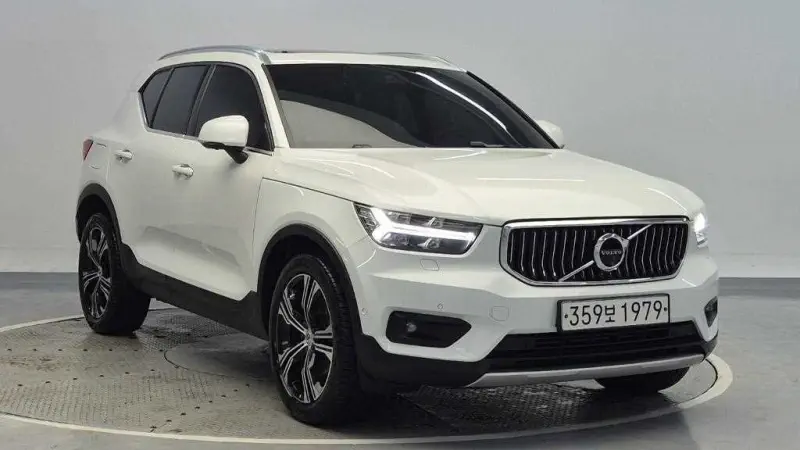 Volvo XC40