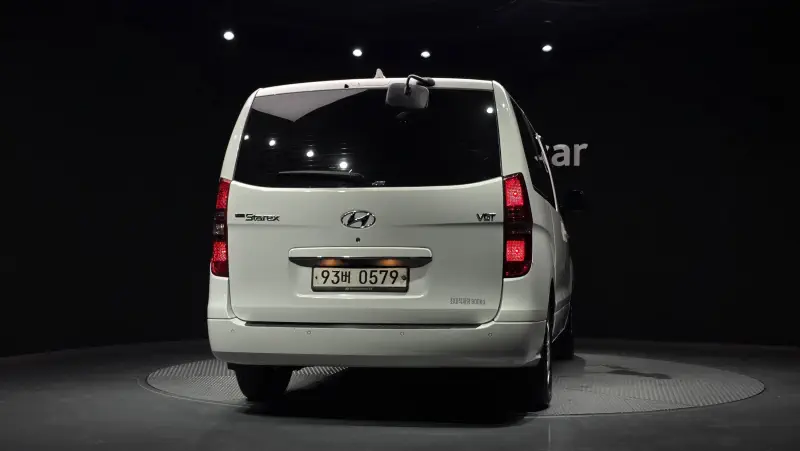 Hyundai Grand Starex