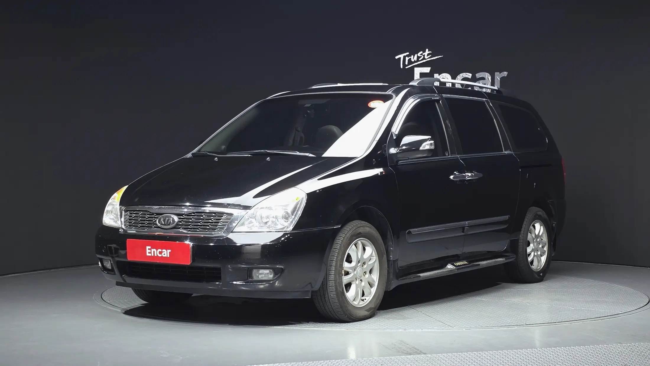 Kia Carnival 2012