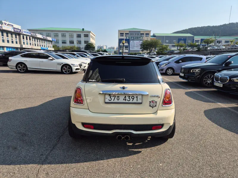 MINI Hatch