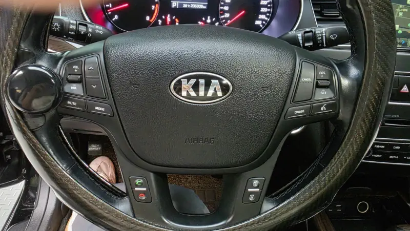Kia K7