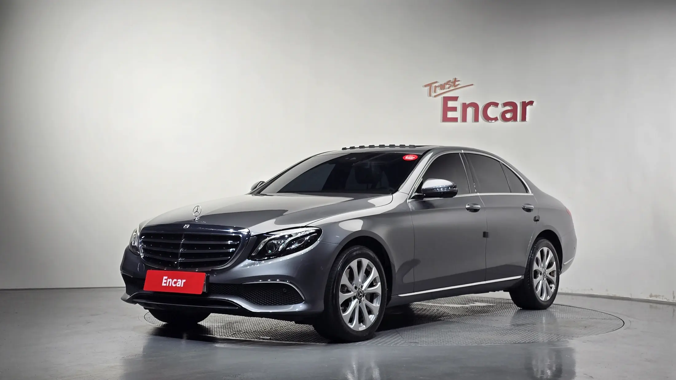 Mercedes-Benz E-Class 2018