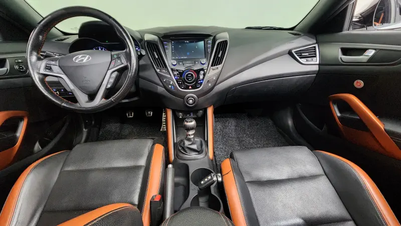 Hyundai Veloster
