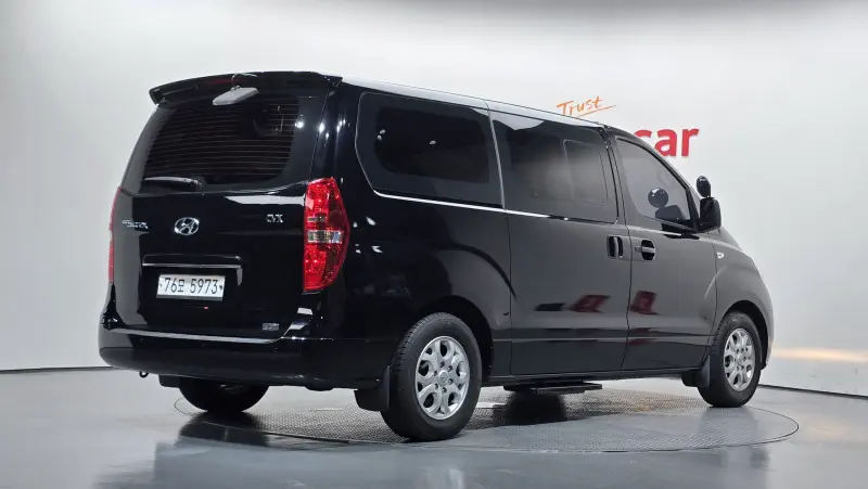 Hyundai Grand Starex