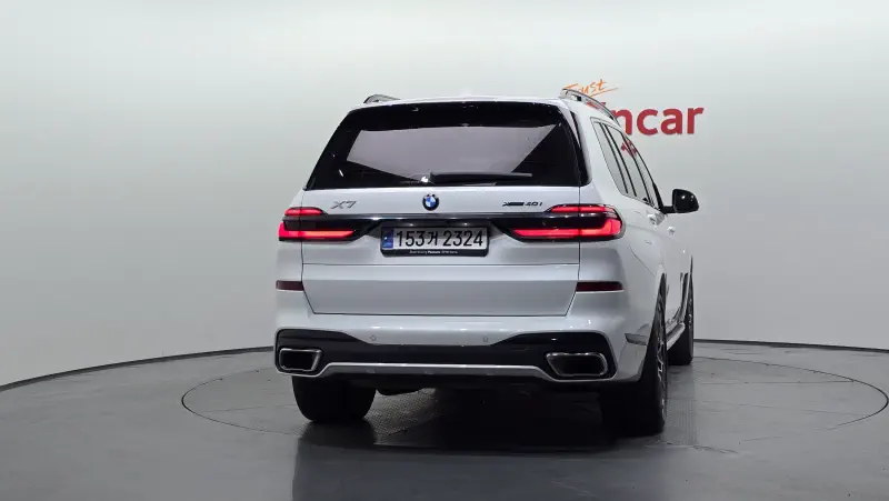 BMW X7