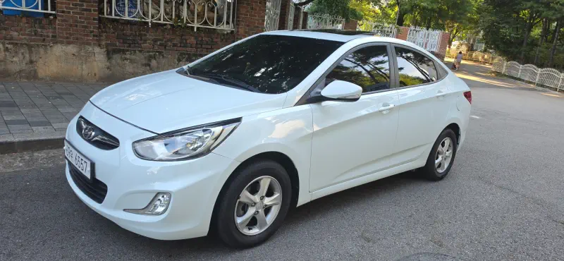 Hyundai Accent