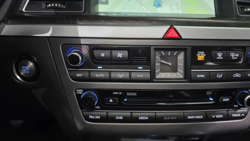 Hyundai Genesis