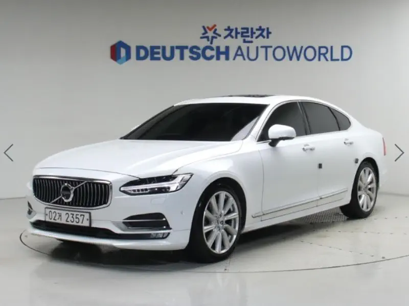 Volvo S90