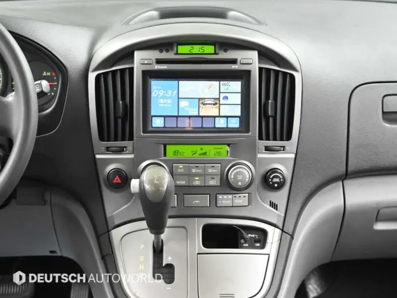 Hyundai Grand Starex