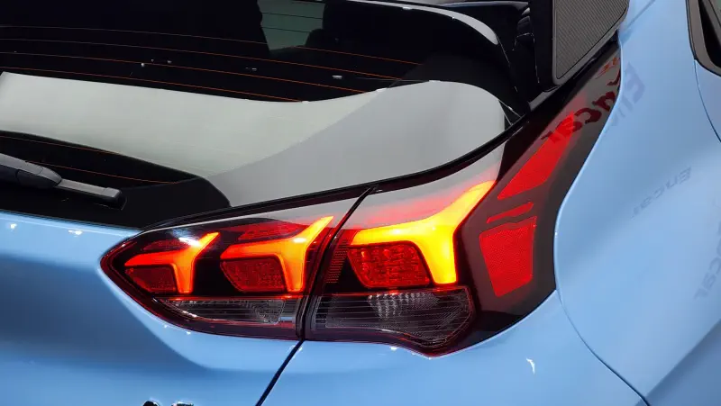 Hyundai Veloster