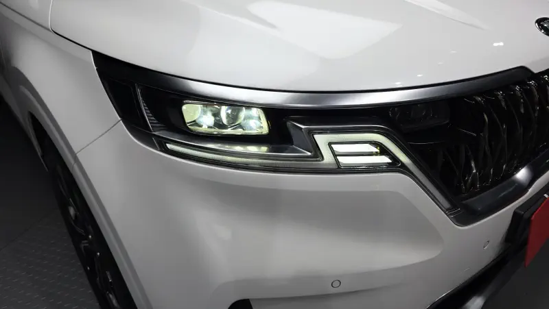 Купить Kia Carnival Incheon из Кореи