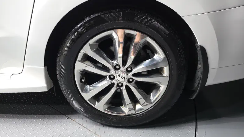 Купить Kia Carnival Incheon из Кореи