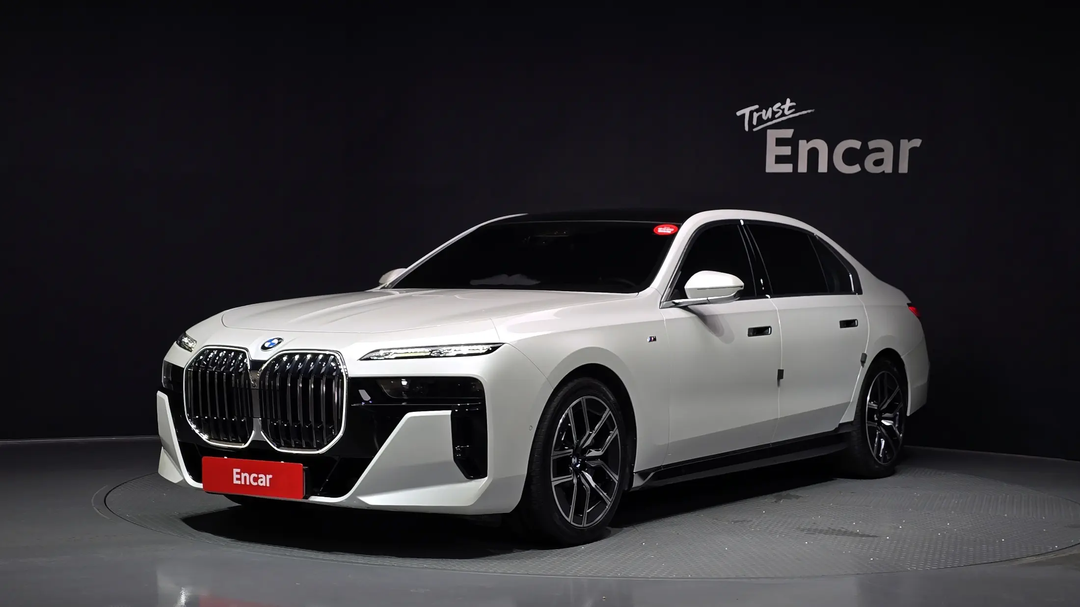 BMW 7-Series 2025
