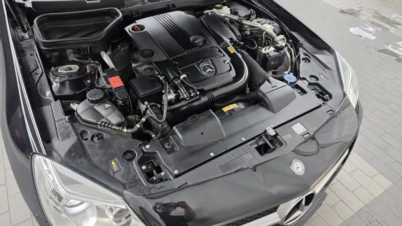 Mercedes-Benz SLK-Class