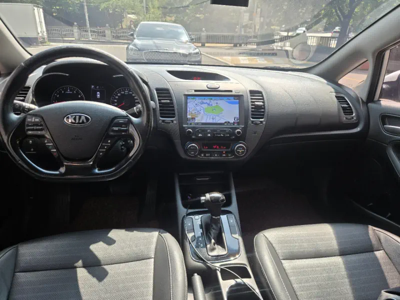 Kia K3