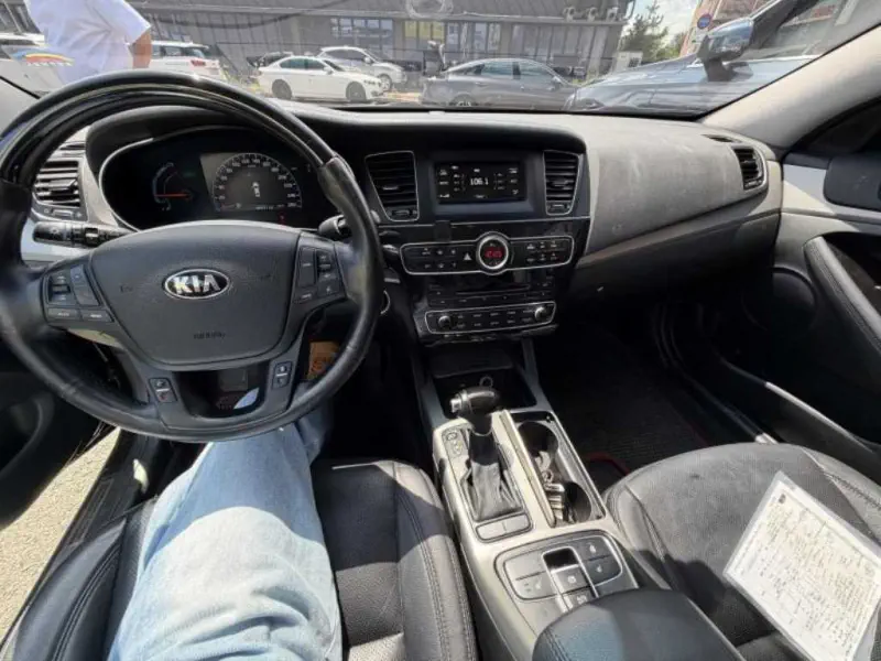 Kia K7