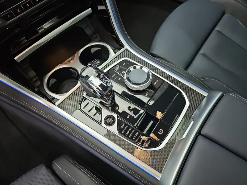 BMW 8-Series