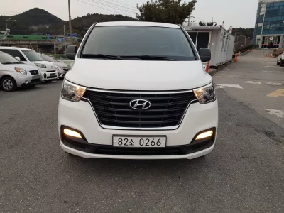 Hyundai Starex