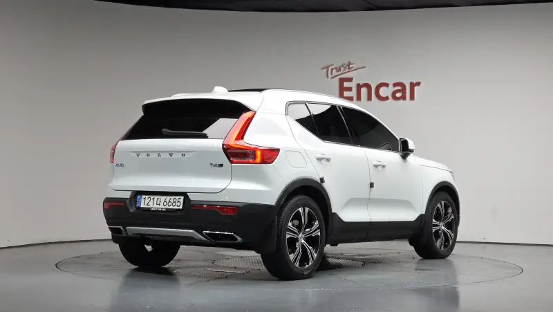 Volvo XC40