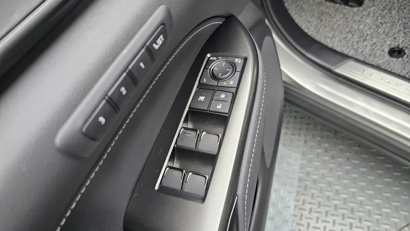 Lexus NX350h