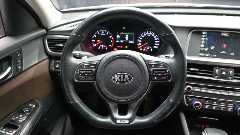 Kia K5