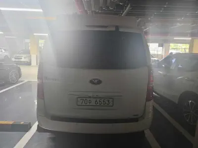 Hyundai Grand Starex