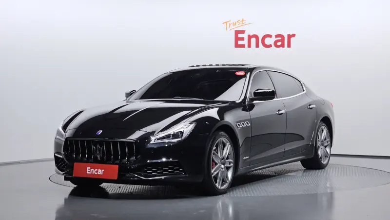 Maserati Quattroporte