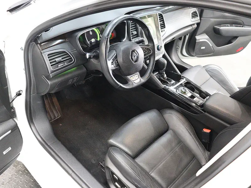 Renault Samsung SM6