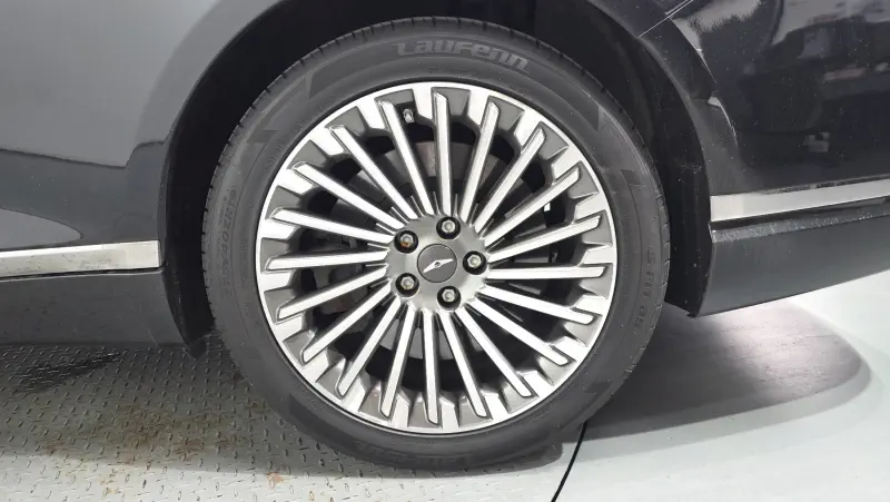 Genesis Electrified G80
