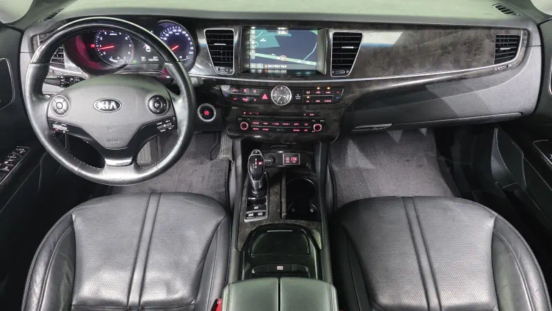 Kia K9