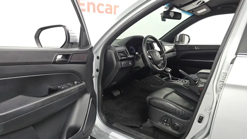 SsangYong Rexton Sports
