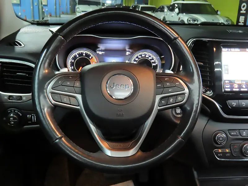 Jeep Cherokee