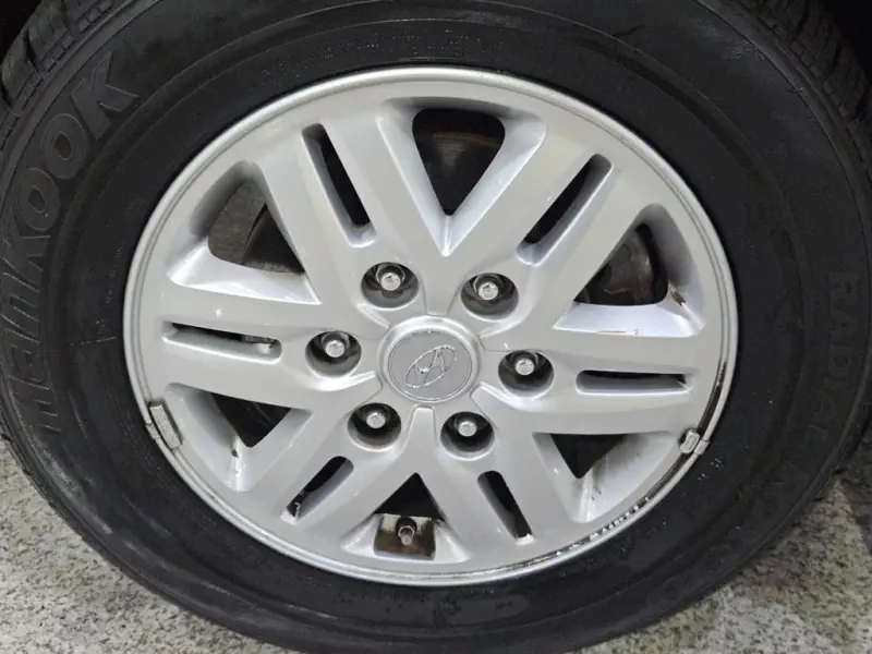 Hyundai Grand Starex