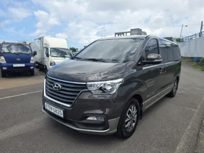 Hyundai Grand Starex