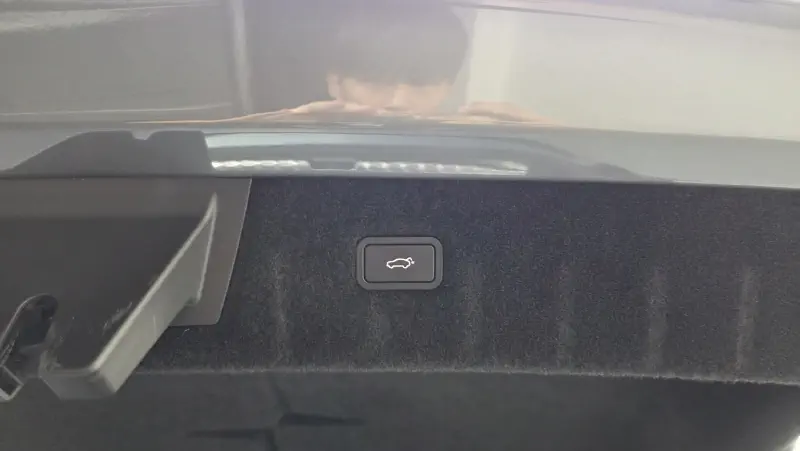 Polestar 4