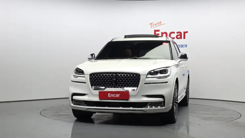 Lincoln Aviator