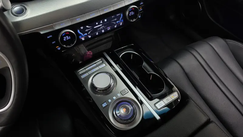 Genesis Electrified G80