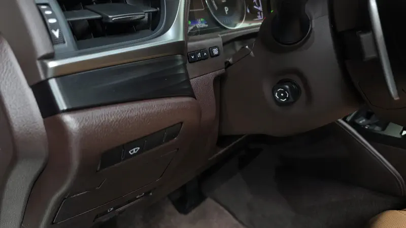 Lexus ES300h