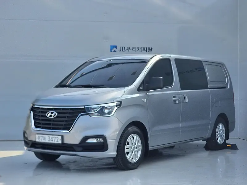 Hyundai Grand Starex
