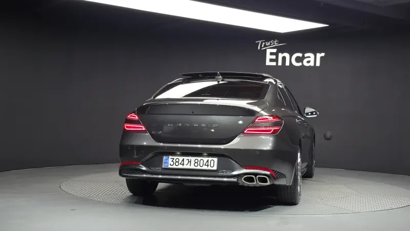 Genesis G70
