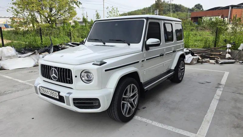 Mercedes-Benz G-Class