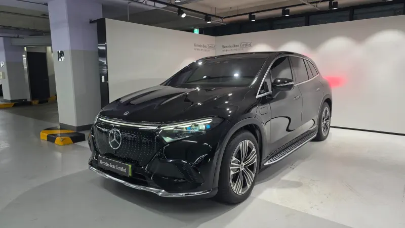 Mercedes-Benz EQS SUV