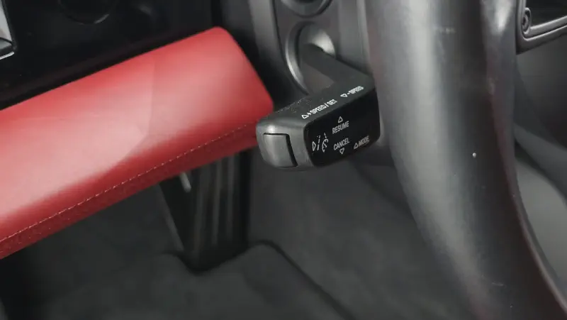 Купить Porsche Taycan Gyeonggi из Кореи