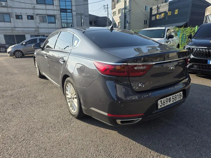 Kia K7