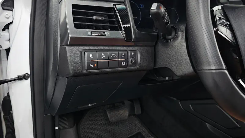 SsangYong Rexton Sports Khan