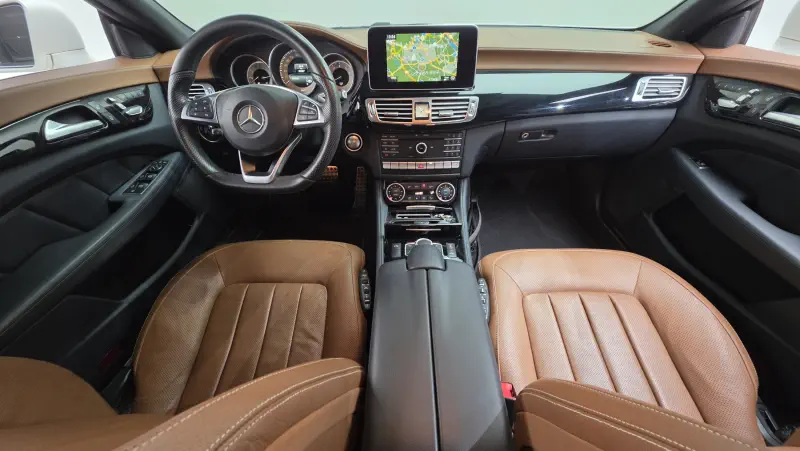 Mercedes-Benz CLS-Class