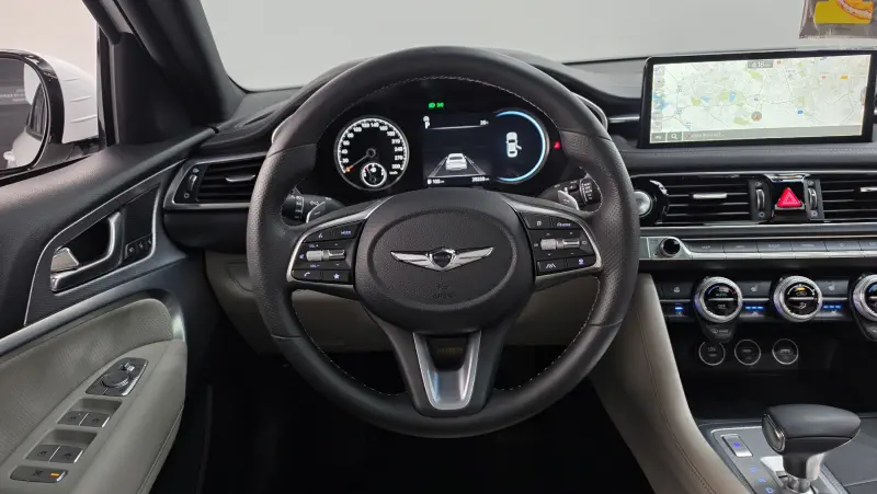 Genesis G70