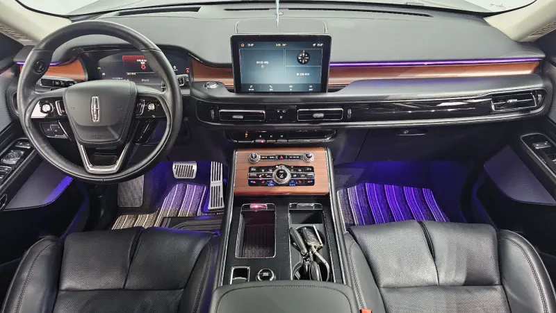 Lincoln Aviator