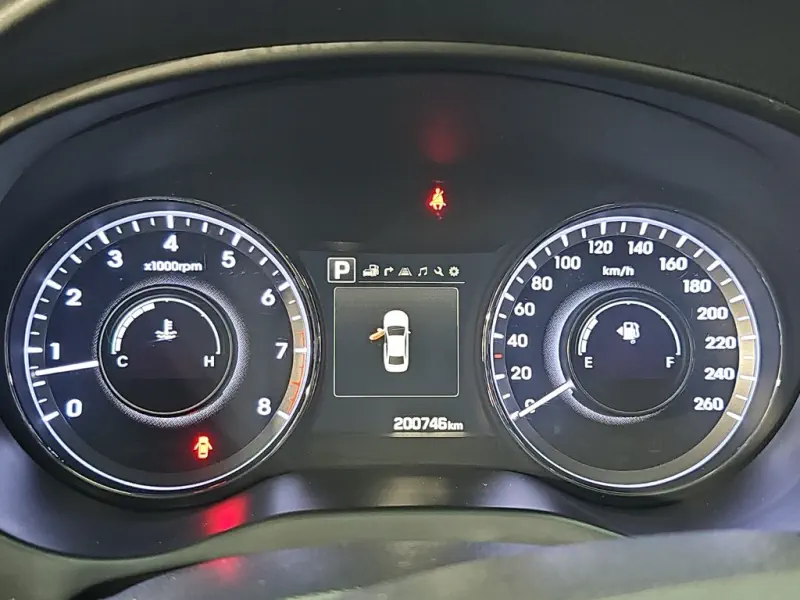 Hyundai Aslan