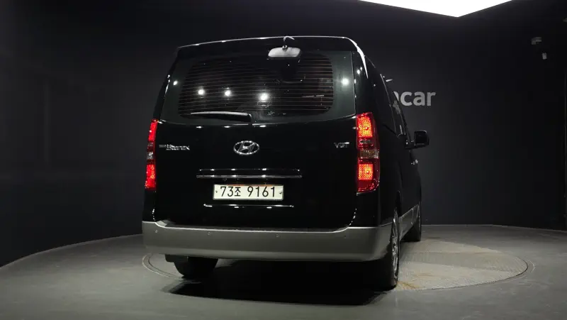 Hyundai Grand Starex